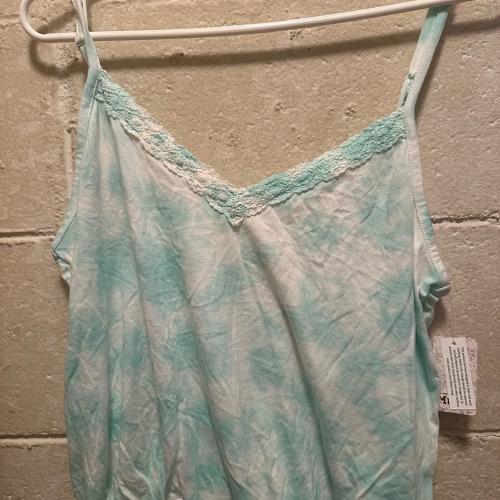 Tie-Dye‎ Tank Top with Lace Trim
